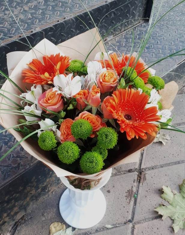 Букет цветов из: Герберы, Хризантемы, Альстромерии и Розы в Переславле-Залесском