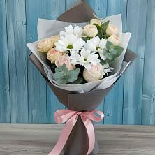 Букет цветов из:  Хризантемы и Розы в Переславле-Залесском