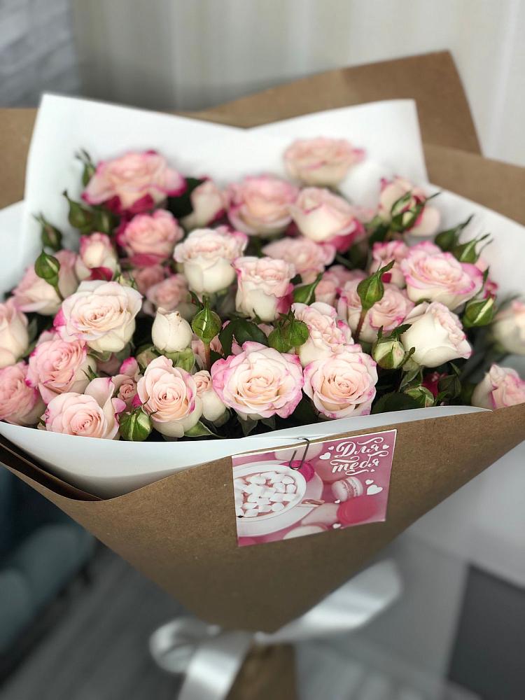 Букет цветов из: Розы в Переславле-Залесском