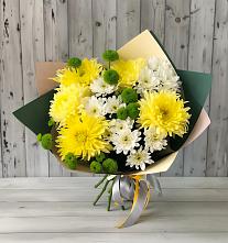 Букет цветов из:  Хризантемы в Переславле-Залесском