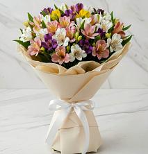 Букет цветов из:  Альстромерии в Переславле-Залесском