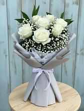 Букет цветов из:  Розы в Переславле-Залесском