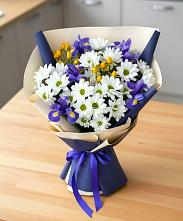 Букет цветов из:  Розы, Ирисы и Хризантемы в Переславле-Залесском