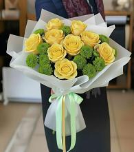 Букет цветов из:  Хризантемы и Розы в Переславле-Залесском