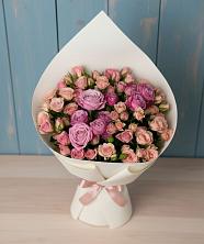 Букет цветов из:  Розы в Переславле-Залесском