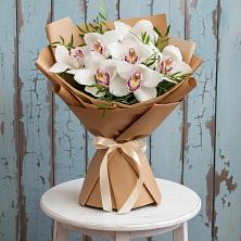 Букет цветов из:  Орхидеи и Розы в Переславле-Залесском